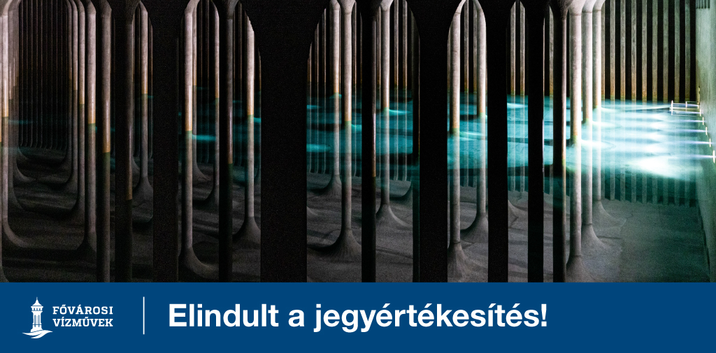 A képen a Gruber József víztároló vízzel teli medencetere látható.